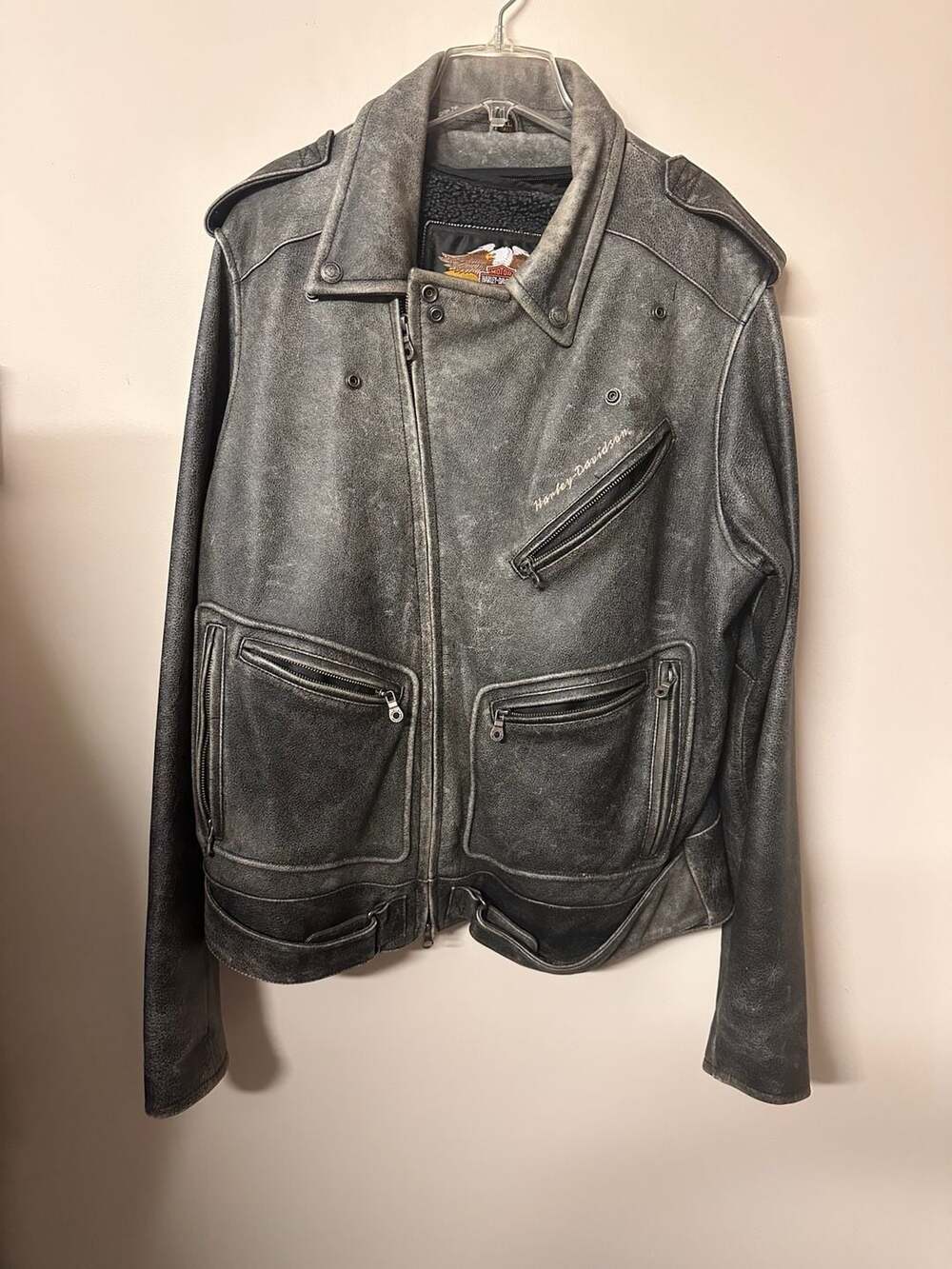 Harley Davidson XL Tall Distressed Leather Motorcycle Jacket Eagle Legendary